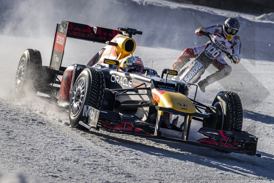 <p>Max Verstappen zat voor...