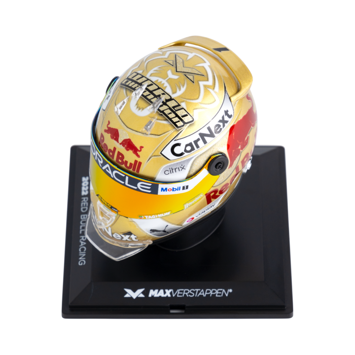 1:4 Helm World Champion 2022 Max Verstappen image