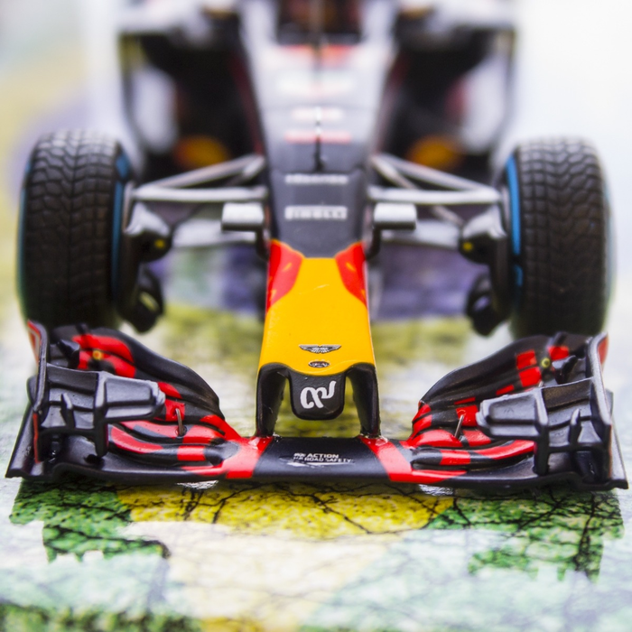1:43 Red Bull Racing RB12 GP Brazilië 2016 image